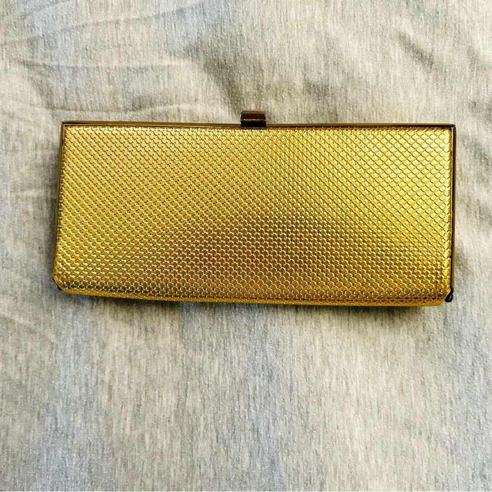 Vintage 1960/70s Gold Hardshell Clutch